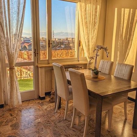 La Terrazza Del Re Apartment Vercelli Exterior photo