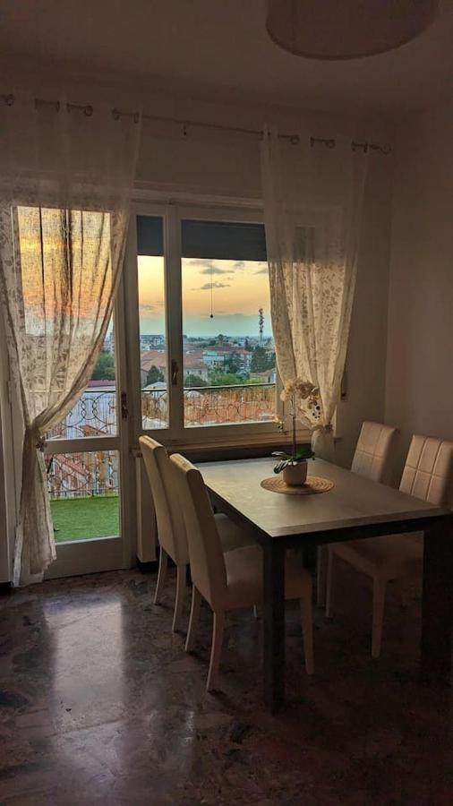La Terrazza Del Re Apartment Vercelli Exterior photo